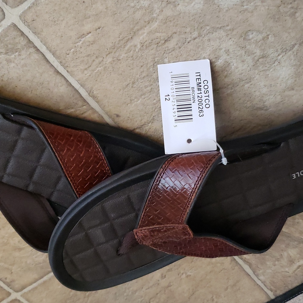 Flip flops - Picture 2 of 2